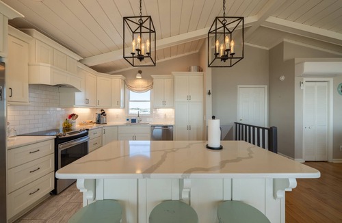 Holden Beach House | 🌊 Luxe Oceanfront Escape 4BR + Private Pool & Stunning Views