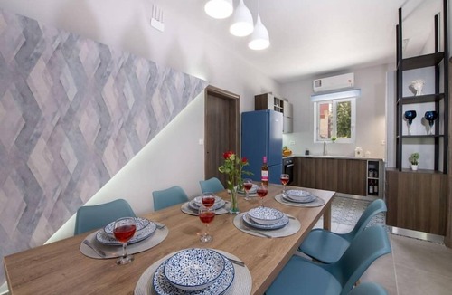 Kato Stalos Villa | Luxury 3bd | 3 bath Villa with jacuzzi, 100 meters from beach
