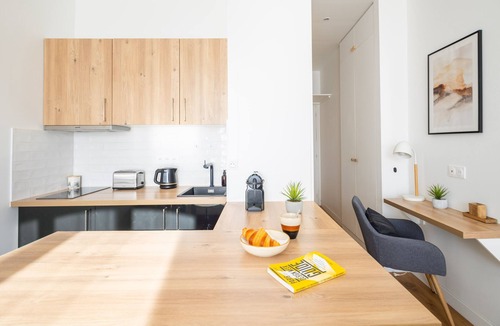 Chaussee-d'Antin Apartment | Madeleine Studio - Studio Apartment, Sleeps 2