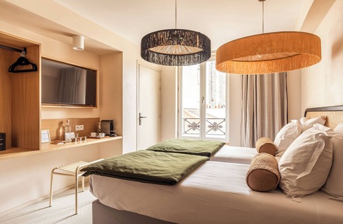 Quinze-Vingts Hotel | Maison Traversière