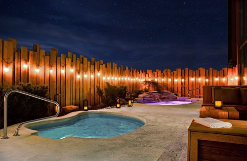 Fallsview Hotel | Marriott Niagara Falls Fallsview Hotel & Spa