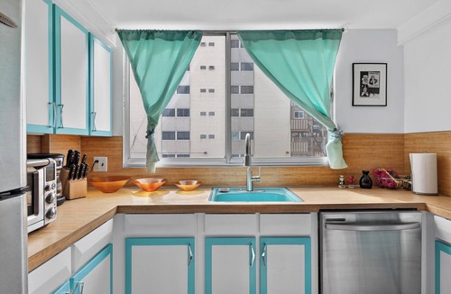 Hale Condo | Mile High Mid-Century Oasis, Light-Filled Central Denver Walkable Neighborhood!