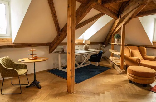 Old City of Bern Apartment | Modern Apartment