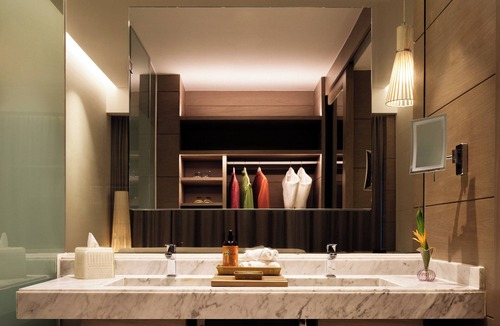 Punta Sam Hotel | Modern Resort Suite w/Rooftop Tub, VIP Lounge & Spa Access Included
