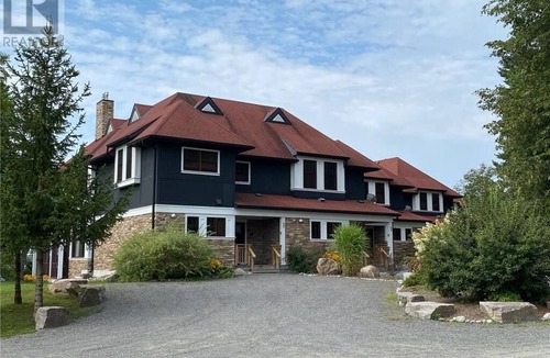 Windermere Cottage | Muskoka Luxury on Lake Rosseau