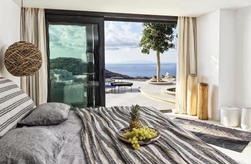 Xilokeratidi Hotel | Myconian Panoptis Escape, a member of Small Luxury Hotels of the World