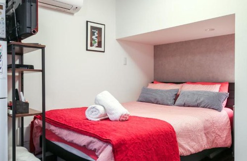 Yoyogi Hotel | North Cottage Studio Apartment with private entrance