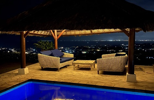 Uluwatu Villa | OCEAN VIEW VILLA 180 Degrees right in the heart of Uluwatu area & beach.