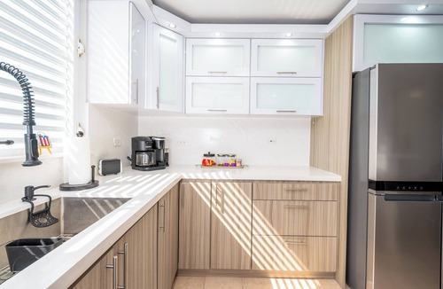 Guaniquilla Condo | Oceanfront Paradise: Completely Renovated Stunning Condo with Breathtaking Views