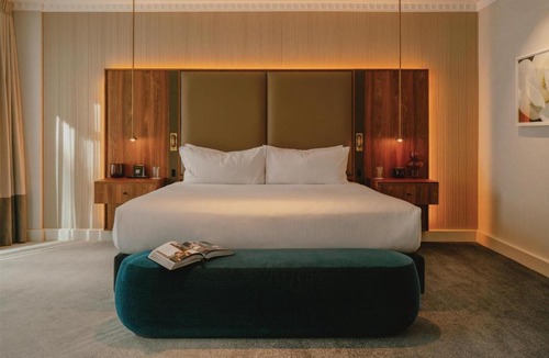 Perth Central Business District Hotel | Parmelia Hilton Perth