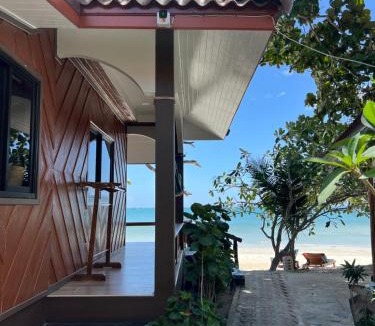 Baan Tai Hotel | Pen's Bungalow Koh Phangan