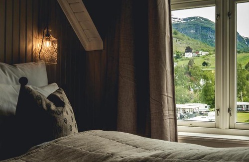 Dalsbygda Hotel | Petrines Gjestgiveri