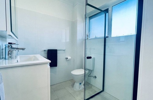 Lyons Apartment | Quiet Studio apartment in the heart of Woden Valley