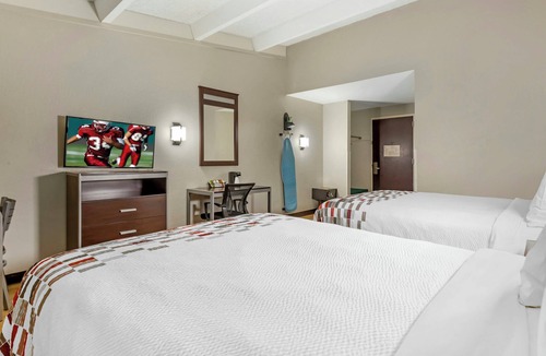 Lumberton Hotel | Red Roof Inn Lumberton