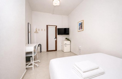 Santurce Hotel | Room 15: Skyline Sips and Santurce Charm