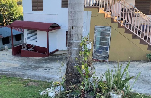 Guayabo House | Ruth’s Illusion 1 bdrm Apt. Self check, AC,