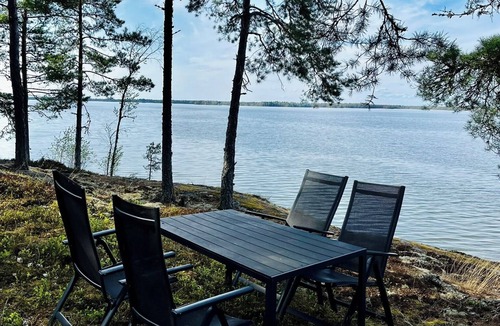 Vastra Nashulta Cottage | Simple country side cottage with wonderful garden and lovely surroundings