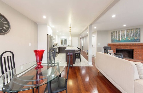 Mission District Apartment | Spacious 3-bedroom apartment in amazing San Francisco with WiFi