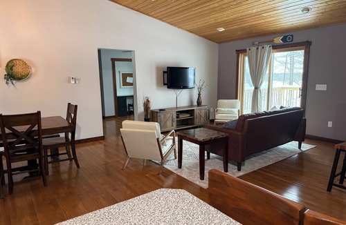 Nevis Cabin | Spacious 5BR Cabin on 6th Crow Wing Lake Near Nevis, MN