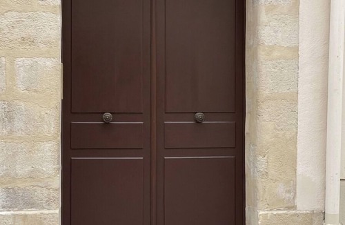 Saint-Victor Apartment | 💙Studio Saint Victor, next to Notre Dame 🤍, lovely decorated, very quiet ❤️