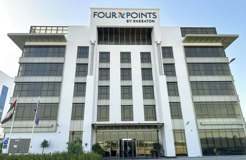 Dubai Production City Hotel | Superior Twin | FourPoints Dubai | Pool, Spa, Near Marina + Beach | 2 Units