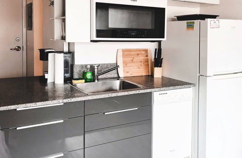 Jefferson Park Apartment | The Beat Box Studio