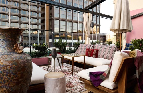 Darlinghurst Hotel | The Strand Hotel