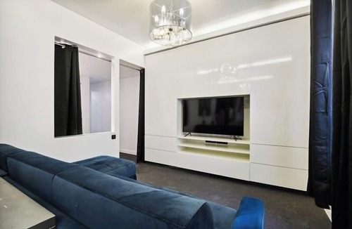 Epinettes Apartment | TheBlueStay 110 - Charming Duplex in Paris 17