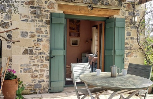 Kefalas Cottage | Traditional Cretan stone cottage on the semi-rural outskirts of Kefalas, Vamos