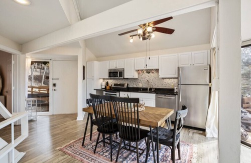 Village of Four Seasons House | Tree Top Hideaway – Pools, Sauna & More!