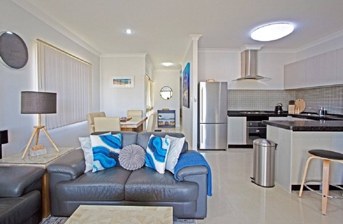 Jurien Bay Apartment | Turquoise Escape: 3 BR, 2 BA Apartment in Jurien Bay, Sleeps 7