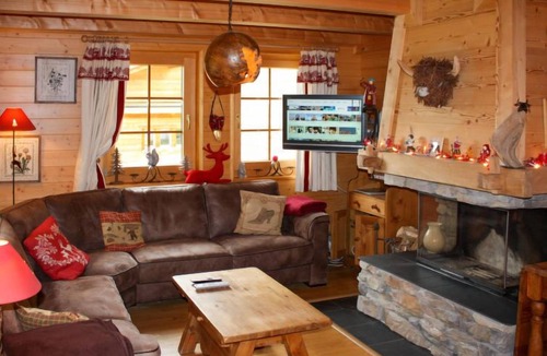 Ormont-Dessus House | Vacation home Dörfli by Interhome