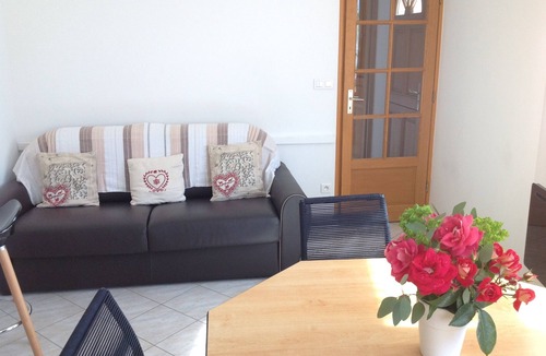 Le Bourget-du-Lac Apartment | Vacations in Bourget du Lac