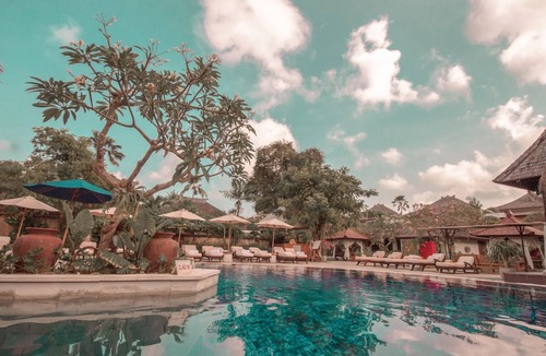 Kartika Plaza Villa | Very Clean and Comfortable Garden Villa near Kuta Centre