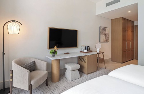 Dubai Hotel | Vida Creek Beach Hotel