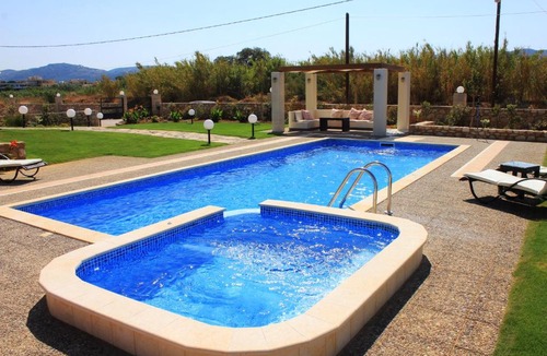 Rapaniana Villa | Villa Emerald