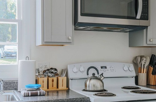 Jefferson Park Avenue House | Westerly Haven B: Long term lease available