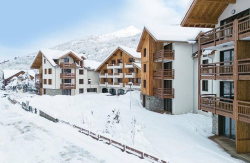 Chantemerle Hotel | Wifi, view mountain, sauna, hammam, balcony, parking, ski locker, 20m², Serre Chevalier