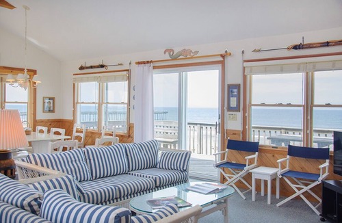 South Nags Head House | Windfall: Oceanfront, Great Views, Close to Pier