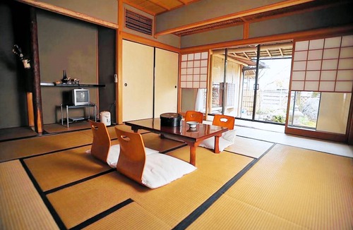 Ukyo Ward Hotel | Yamakazi