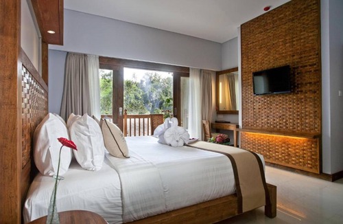 Kelusa Hotel | Your private excursion in Ubud, calm and peaceful atmosphere throughout the resort