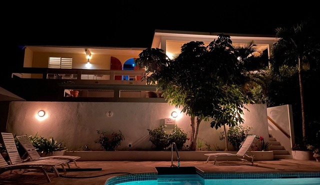 180 Degree ocean views