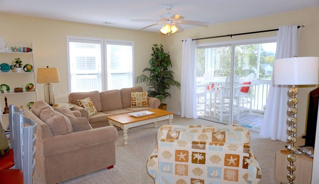 2BR/2BA Condo, Golf Course View, Southport, NC