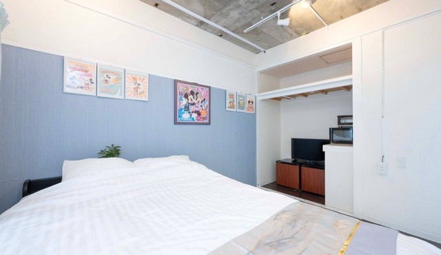 8 min walk to Shibuya Station | 3 guests can stay