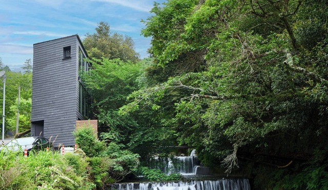 A villa along the mountain stream where you can en/Ashigarashimo District Kanagawa