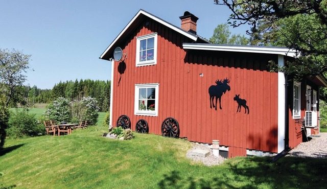 Amazing home in Väse with kitchen