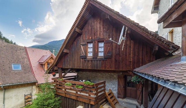 Apartment 'Koch' with Private Terrace and Wi-Fi