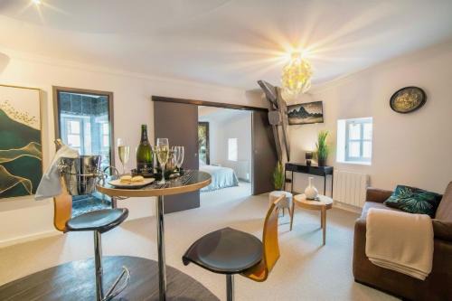 Appart'Hotel Premium Le Roitelet - Parking Privé & Entrée Autonome