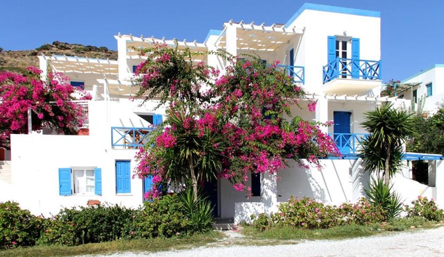 Argo-studios in Kini