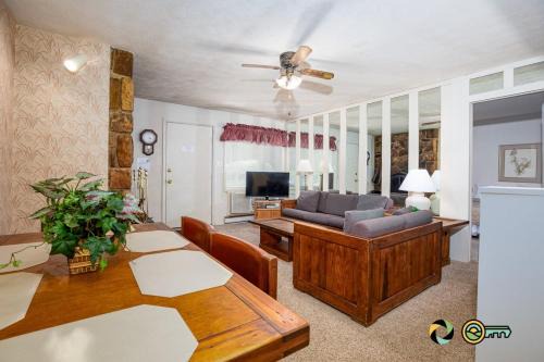 Aspen East Unit #112